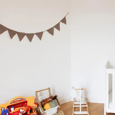 Duplex With Balcony In Saint-ouen
