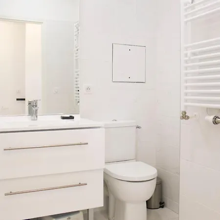 דירה Duplex With Balcony In Saint-ouen סן-קואן